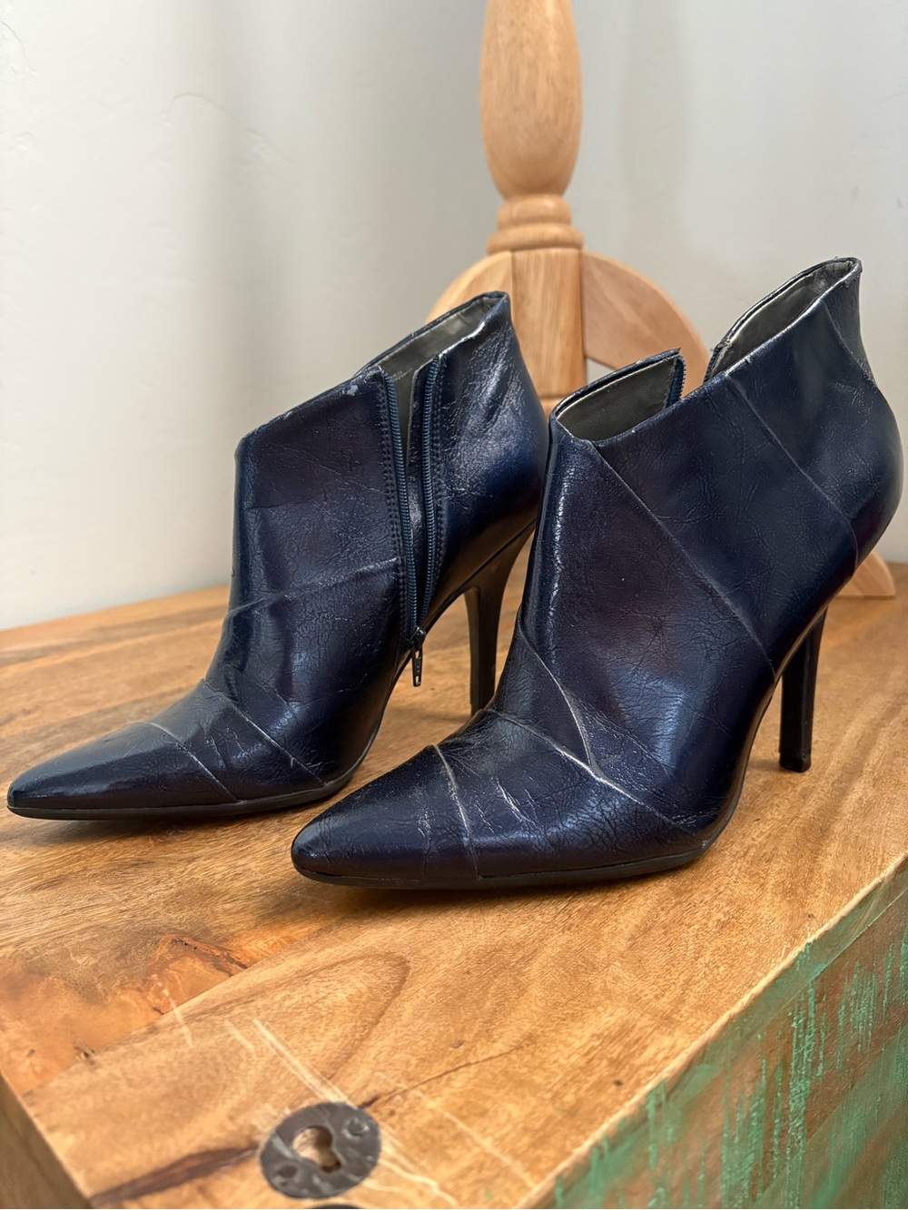 Jessica Simpson Pointed-Toe Navy Leather Ankle Booties - Women